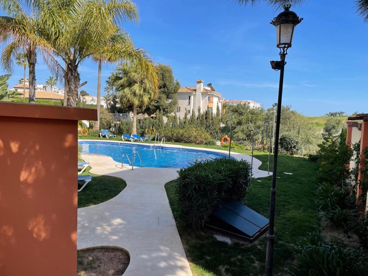 Apartamento Familiar Paraiso En Riviera Del Sol Mijas Exterior photo